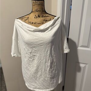 Nuuds White Off-Shoulder tshirt